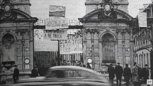 Warszawa 1968 – protesty studentów po zdjciu ”Dziadów” (Zrzut z ekranu wideo)