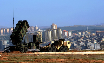 Rakiety Patriot, rozlokowane pod Gaziantep w Turcji w 2013 r. (Źródło: U.S. Army Europe/Daniel Phelps)