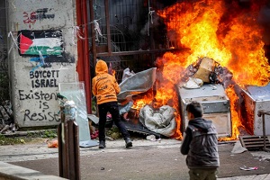 Arabowie atakują w Hebronie, 4 marca 2022.