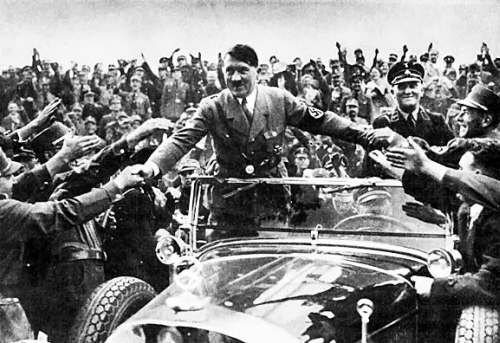 Przedmiot uwielbienia: Niemcy wiwatuj na cze Hitlera