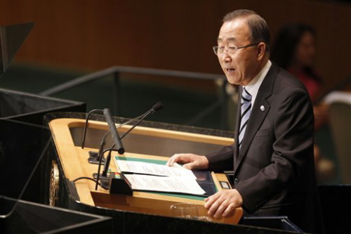 Sekretarz generalny ONZ, Ban Ki-moon przemawia na 67. sesji Zgromadzenia Ogólnego Narodów Zjednoczonych, 25 września 2012 r. (Mary Altaffer/AP)