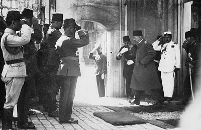 Zniesienie kalifatu, 3 marca 1924. To wydarzenie było sygnałem, że muzułmanie są wreszcie wolni.