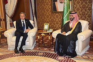 Saudyjski ksi koronny Mohammed bin Salman, (po prawej), spotyka si z sekretarzem stanu USA Antonym Blinkenem in Dudda 7 czerwca 2023. Zdjcie: Wikipedia.