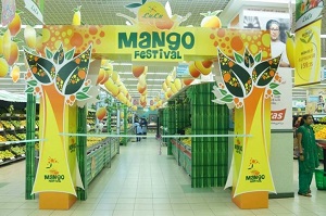 Festiwal mango w Delhi: w programie konkursy w jedzeniu mango, quizy i pisanie hase o mango, rzebienie w mango, degustacja mango, konkurs odmian, tace, sztuki teatralne i rkodzieo © Ministerstwo Turystyki Indii.