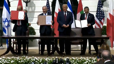 Podpisanie porozumie o nawizaniu stosunków dyplomatycznych midzy Zjednoczonymi Emiratami Arabskim i Bahrajnem a Izraelem. Waszyngton, 15 wrzenia 2020. (Zdjcie - zrzut z ekranu)