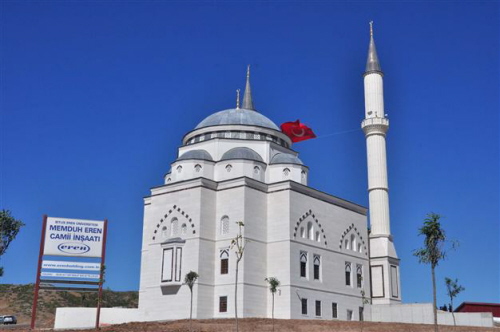 Nowy meczet na campusie uniwersytetu Bitlis Eren w Turcji