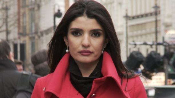 Znana (i niesforna) dziennikarka telewizyjna Nadine Al-Budair.