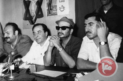 Fighters for freedom and democracy. PLO Chairman Arafat (in the middle) at a press conference in Jordan(Photo credit: Keystone/Hulton Archive/Getty Images)