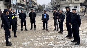 Policja Hamasu w dzielnicy Faluja w pónocnej Gazie, 14 grudnia 2023 (Zdjcie: Alwhidi - Anadolu Agency)