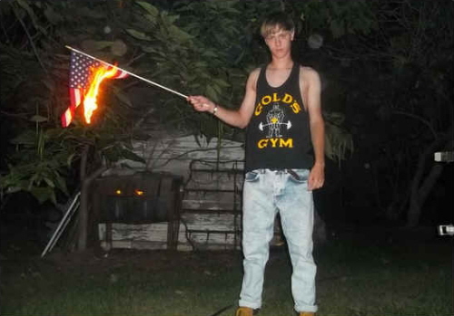 Dylann Roof‏. (zdjcie: HANDOUT / LASTRHODESIAN.COM / AFP)