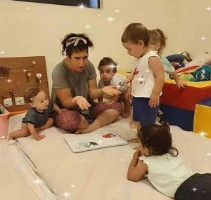 Wszyscy, których widzisz w tym przedszkolu w kibucu, zostali zamordowani przez Hamas 7 padziernika.