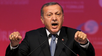 „Jest to jedyny obszar graniczny, jaki Pastwo islamskie nadal ma z Turcj i Turcja od zeszego roku chce strefy buforowej, jak równie strefy zakazanej dla samolotów” - wypowied prezydenta tureckiego Tayyipa Erdogana podczas próby zamachu stanu w Stambule, 16 lipca 2016 r.