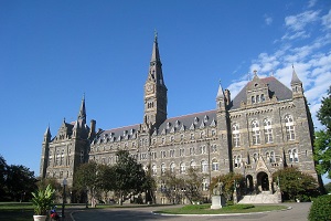 Healy Hall w Georgetown University. Credit: Wikimedia Commons.