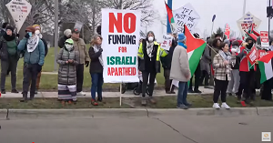 Propalestyńska demonstracja w Michigan 2 lutego 2024r. (Zrzut z ekranu wideo)