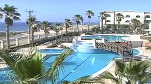 Odkąd 15 lat temu islamistyczna grupa Hamas przejęła kontrolę nad Strefą Gazy, codzienne życie przypomina mieszkańcom o tym, że ta wspierana przez Iran grupa nie zapewniła im godnych warunków życia. Na zdjęciu: Hotel al Masztal w Gazie (Zdjęcie z broszury reklamowej jednego z licznych luksusowych hoteli w Gazie.)