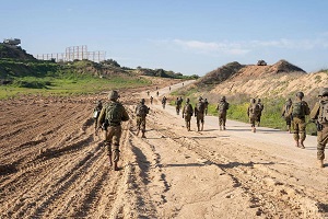 Izraelscy onierze w Gazie 4 marca 2024 r. Zdjcie: IDF.
