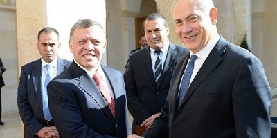 Król Jordanii Abdullah (po lewej) z izraelskim premierem Benjaminem Netanyahu w 2014 r.Zdjęcie: Kobi Gideon/GPO.