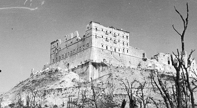 Klasztor na Monte Cassino bezporednio po wojnie.