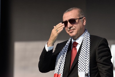 Turecki prezydent Recep Tayyip Erdogan na antyizraelskim wiecu w Stambule, 18 maja 2018 r. (Zdjcie Getty Images)