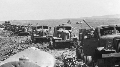 Wzgórza Golan. Zniszczone pojazdy armii syryjskiej jadcej na podbój Izraela w 1973 roku.