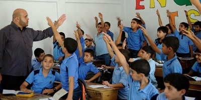 Palestyscy uczniowie w szkole UNRWA. Zdjcie: UN Photo / Shareef Sarhan.