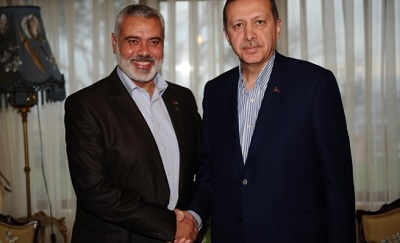 Przywódca Hamasu Hanija z prezydentem Turcji Erdoganem (zdjcie a 2012 roku.)