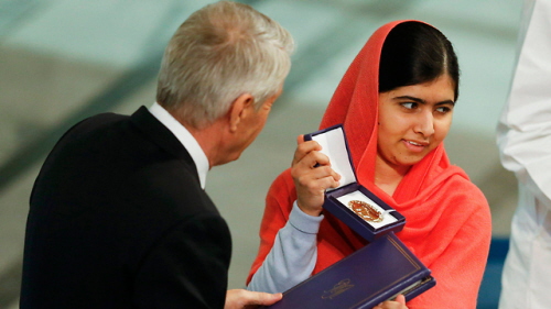Malala otrzymuje Pokojową Nagrodę Nobla (Zdjęcie: Reuters)