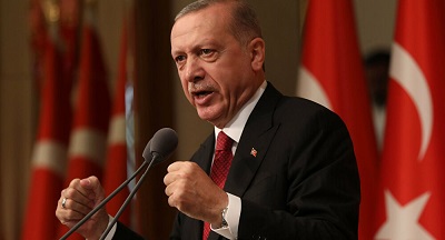 Publiczne uycie przez tureckiego prezydenta, Recepa Tayyip Erdoğana, obelgi „resztki po mieczu” w odniesieniu do ocalaych z masakr chrzecijan w jego kraju jest ze wszech stron przeraajce. Ten zwrot jest nie tylko obelg wobec ofiar i ocalaych z masakr, ale zagraa take bezpieczestwu zanikajcej dzi spoecznoci chrzecijaskiej w Turcji, która czsto naraona jest na przeladowania, wcznie z fizycznymi atakami.