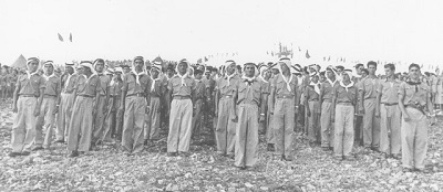 <span>Czonkowie ruchu Pionierska Modzie Arabska, 1956. Zdjcie: Archiwum Haszomer Hacair</span>