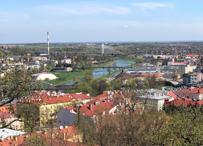 Rzeka San pynie przez Przemyl. We wrzeniu 1939 roku staa si granic midzy Polsk okupowan przez Niemcy a Polsk okupowan przez Sowiety.