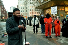 Jeden z brytyjskich kaznodziejów nienawici, Shakeel Begg, homofob, propagator dihadu, obroca terroryzmu. Jeden z brytyjskich kaznodziejów nienawici, Shakeel Begg, homofob, propagator dihadu, obroca terroryzmu