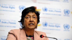 Navi Pillay, przewodniczca „Komisji ledczej ONZ dla okupowanych terytoriów palestyskich, w tym Wschodniej Jerozolimy i Izraela” na konferencji prasowej. (ródo zdjcia: ONZ, zdjcie: Jean-Marc Ferré.)