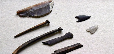 Narzędzia z środkowego okresu epoki kamienia łupanego