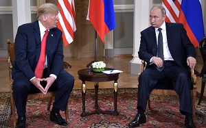 Trump i Putin podczas spotkania w Helsinkach w 2018 roku (ródo: Wikipedia)