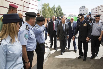 Sekretarz generalny ONZ Antonio Guterres podczas wizyty w Ramallah, 20 sierpnia 2017 r. (Zdjcie: UN Photo/Ahed Izhiman)<br />